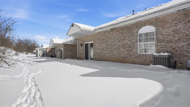 55 David Dr, Lower Burrell, PA 15068