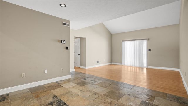 55 David Dr, Lower Burrell, PA 15068