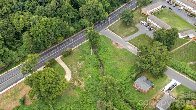 1813 West Boulevard, Charlotte, NC 28208