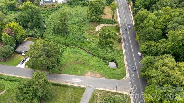 1813 West Boulevard, Charlotte, NC 28208