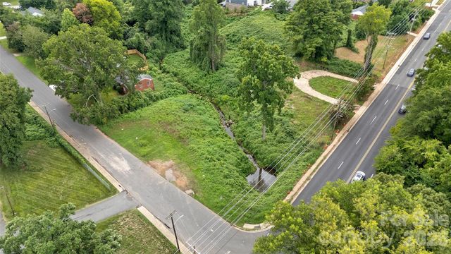 1813 West Boulevard, Charlotte, NC 28208