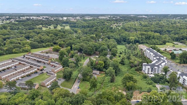 1813 West Boulevard, Charlotte, NC 28208