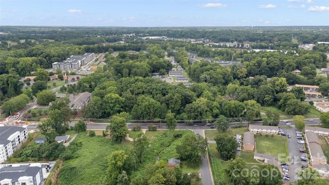1813 West Boulevard, Charlotte, NC 28208