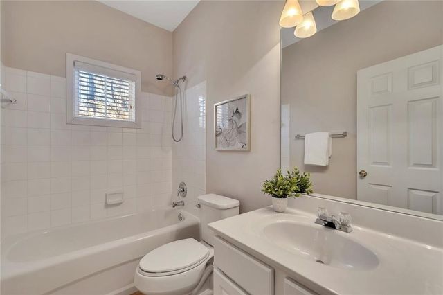 1430 Settlers Walk SW Way 13, Marietta, GA 30060