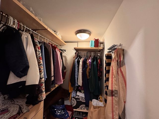 416 Marlborough 102, Boston, MA 02115