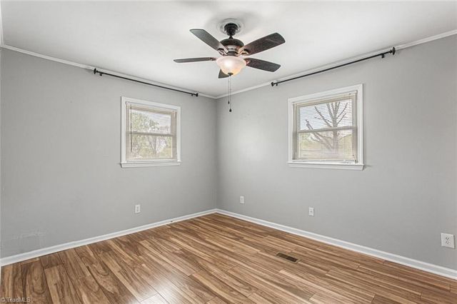 8420 Stanwix Drive, Tobaccoville, NC 27050