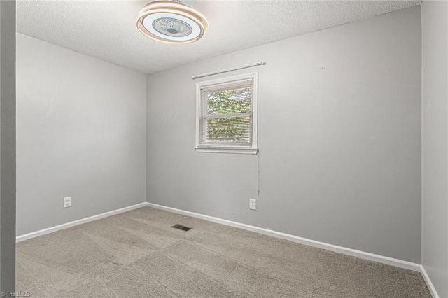 8420 Stanwix Drive, Tobaccoville, NC 27050