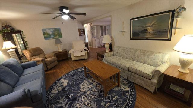 252 PINEWOOD DRIVE, Eustis, FL 32726