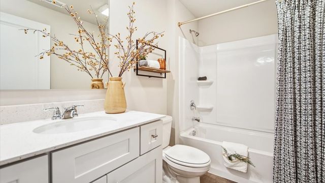 1068 Daisy Lane, Waukee, IA 50263