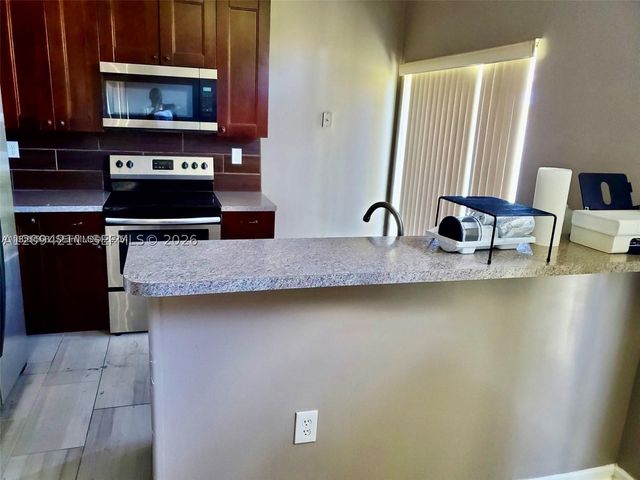 19030 NW 54th Ave, Miami Gardens, FL 33055