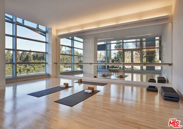 10000 Santa Monica Boulevard 3302, Los Angeles, CA 90067