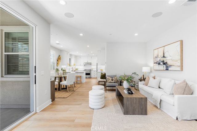 581 Patten, Placentia, CA 92870