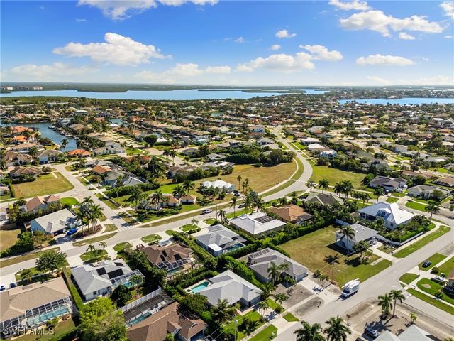 200 Sand Hill ST, Marco Island, FL 34145