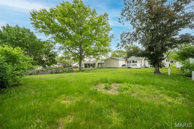 3726 Briargrove Drive, Florissant, MO 63031