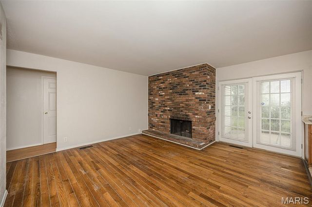 3726 Briargrove Drive, Florissant, MO 63031
