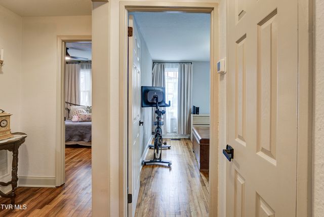 107 Neal Drive, Bristol, TN 37620