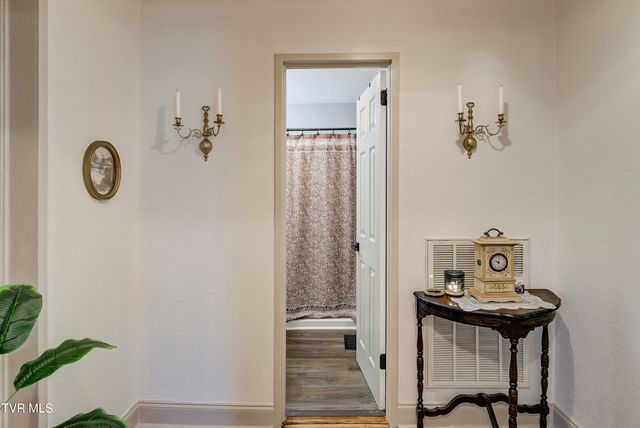 107 Neal Drive, Bristol, TN 37620