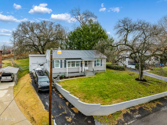 107 Neal Drive, Bristol, TN 37620