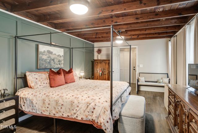 107 Neal Drive, Bristol, TN 37620