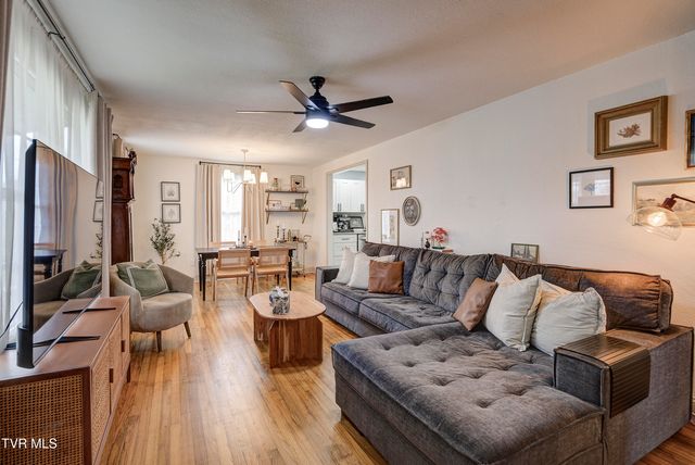 107 Neal Drive, Bristol, TN 37620