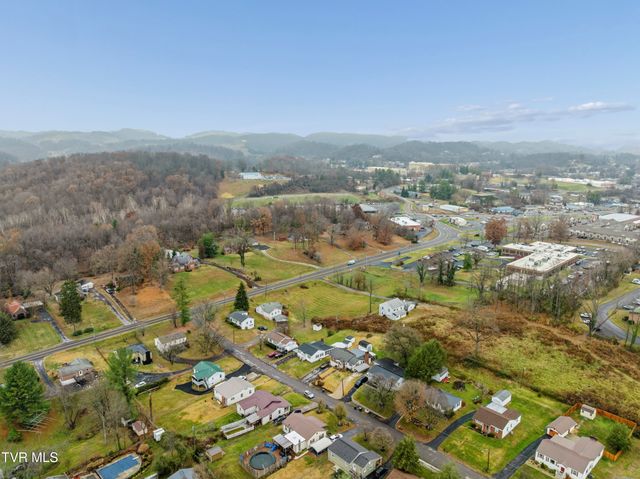 107 Neal Drive, Bristol, TN 37620