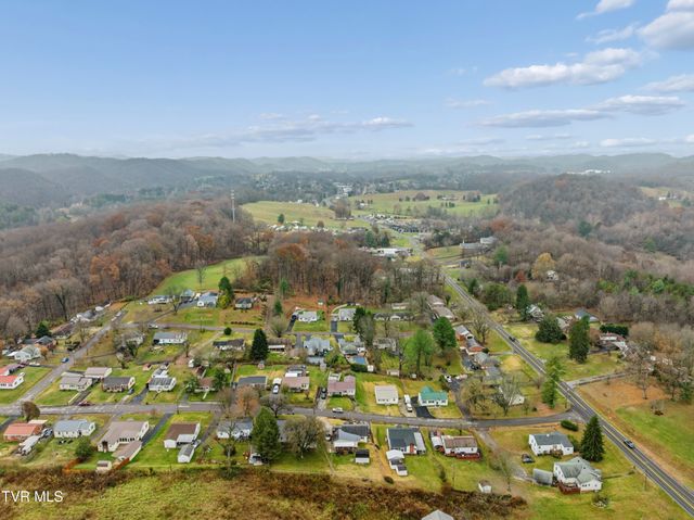 107 Neal Drive, Bristol, TN 37620