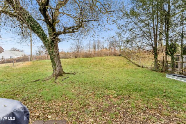 107 Neal Drive, Bristol, TN 37620