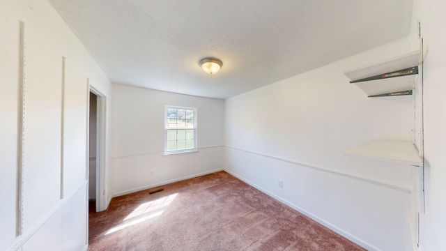 191 Bradley Street, Evensville, TN 37332