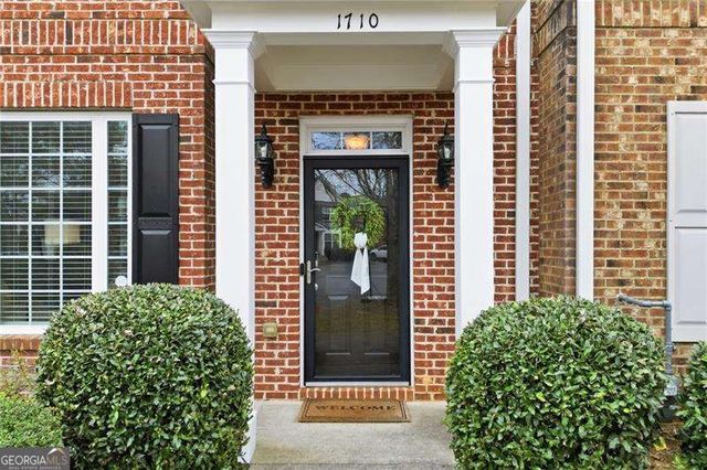 1710 Heights Circle NW, Kennesaw, GA 30152