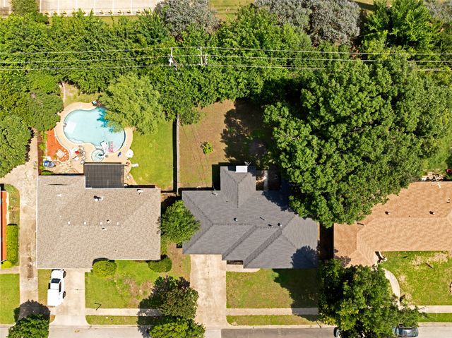 1402 Wysong Drive, Mckinney, TX 75069