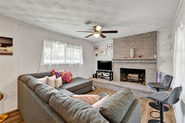 1402 Wysong Drive, Mckinney, TX 75069