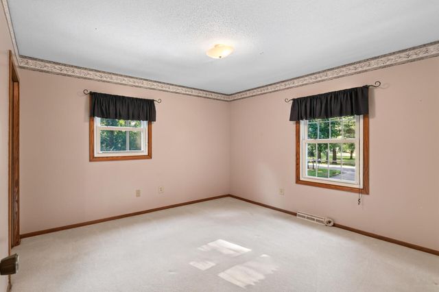 15365 182nd Avenue NW, Elk River, MN 55330