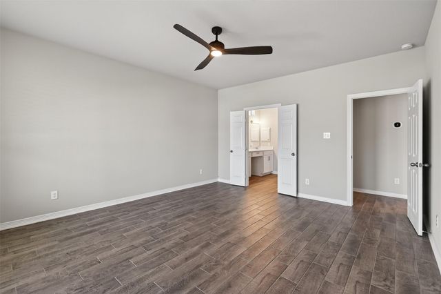 263 Bay Oaks Drive, La Porte, TX 77571