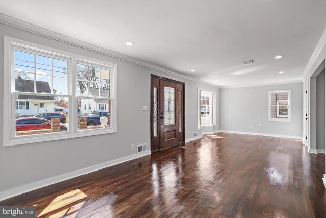 2707 URBANA DR, Silver Spring, MD 20906