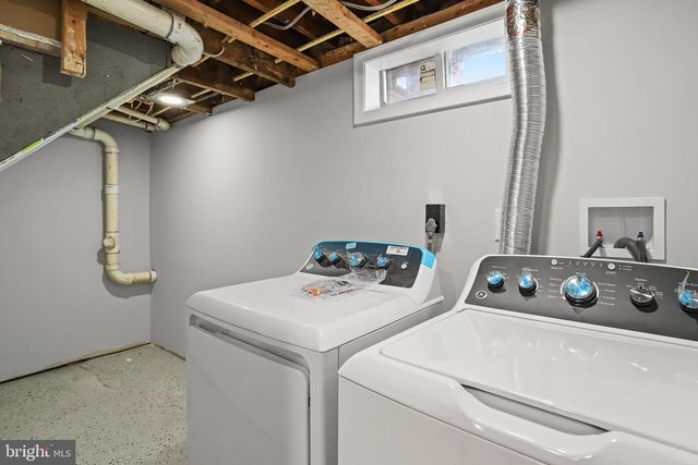 2707 URBANA DR, Silver Spring, MD 20906