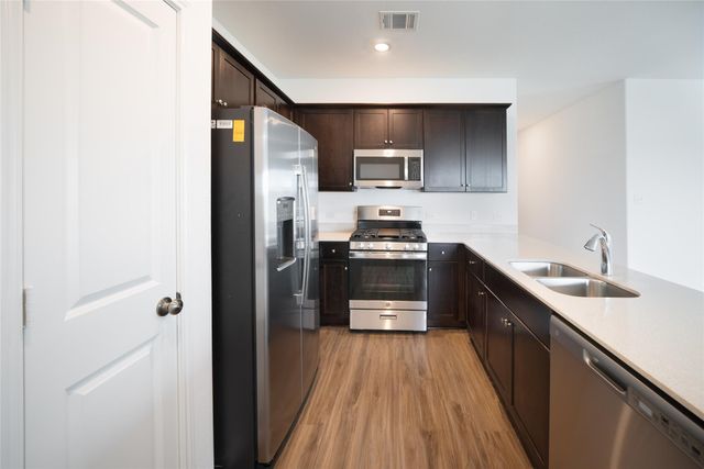 117 Prairie Dog Town RD, Georgetown, TX 78626