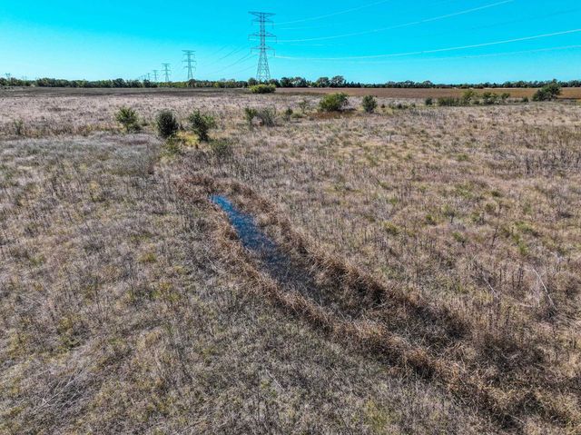 000 SW 140th St, Rose Hill, KS 67133