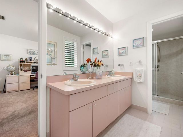 10321 SW 89th Avenue, Miami, FL 33176