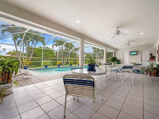 10321 SW 89th Avenue, Miami, FL 33176
