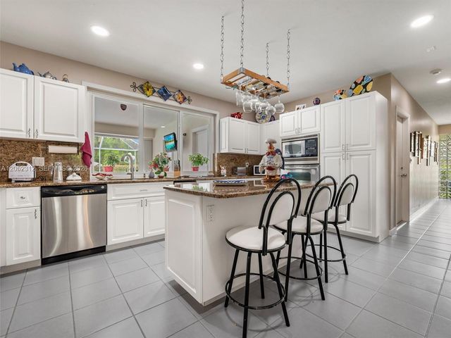 10321 SW 89th Avenue, Miami, FL 33176