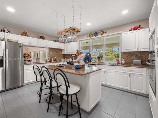 10321 SW 89th Avenue, Miami, FL 33176