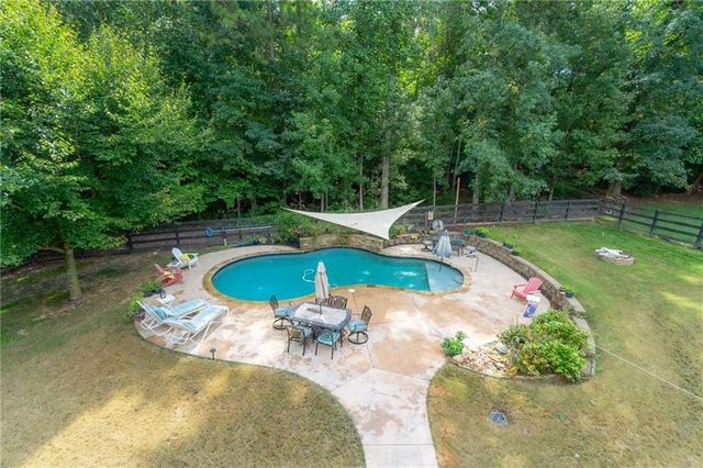 100 Copper Hills Drive, Canton, GA 30114