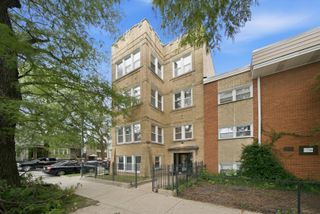 3358 W Hutchinson Street 3, Chicago, IL 60618