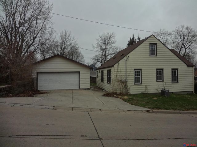 4136 S 39 Avenue, Omaha, NE 68107