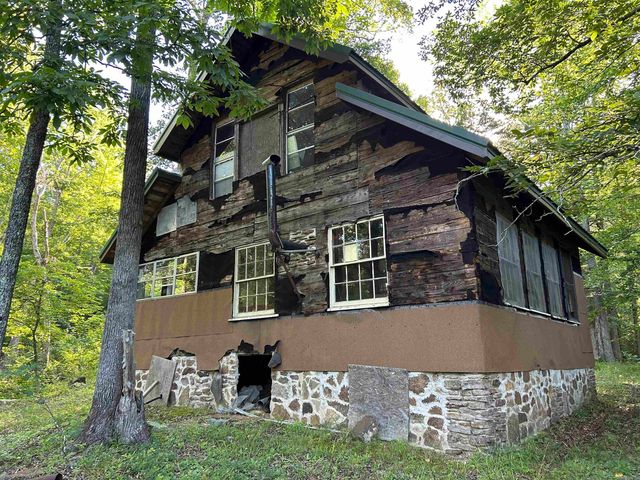 2325 Six Ridge Road, Drasco, AR 72530