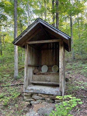 2325 Six Ridge Road, Drasco, AR 72530