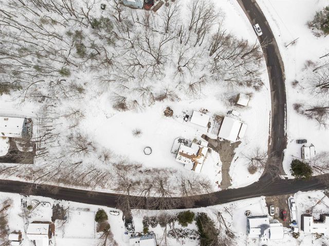 46 Noyes Road, Londonderry, NH 03053