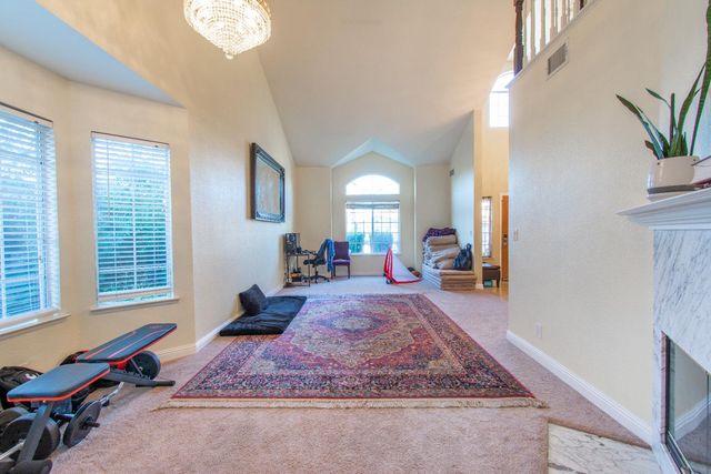 2972 Violet Dr, West Sacramento, CA 95691