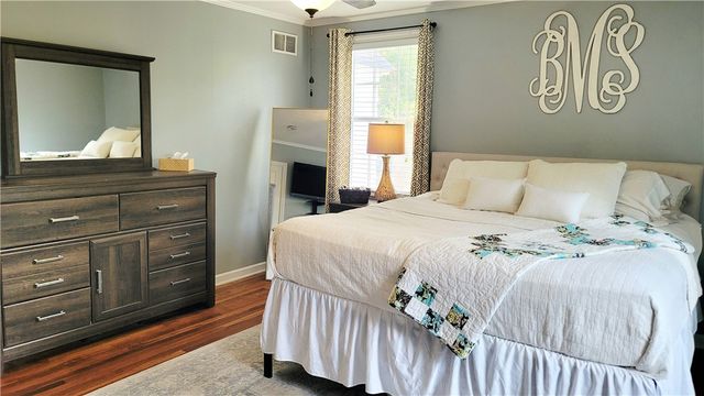 1400 E Cherokee Drive, Waycross, GA 31501