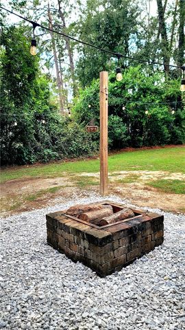 1400 E Cherokee Drive, Waycross, GA 31501